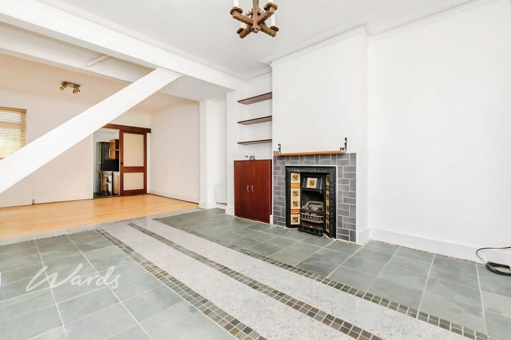 Property photo 2 of 7 Lounge