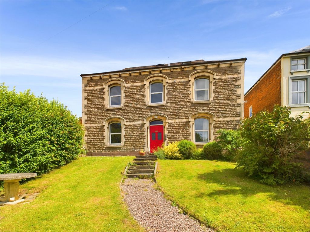 Property photo 1 of 9 Picture No. 13