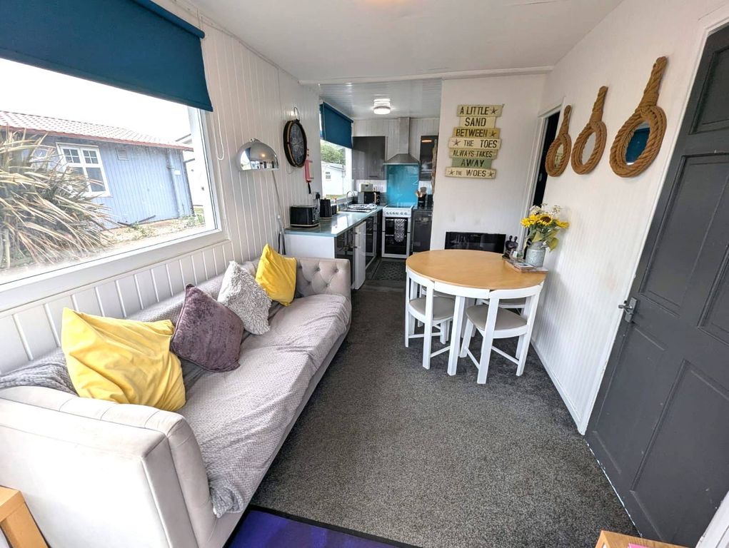 Property photo 3 of 10 Open Plan Lounge/Diner/Fitted Kitchen