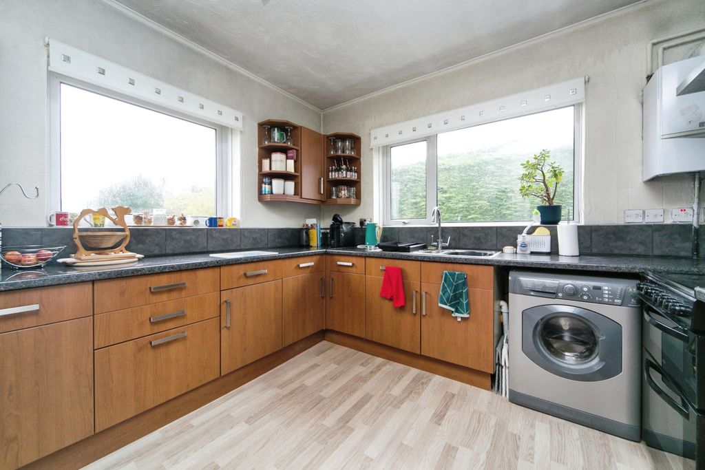 Property photo 3 of 17 Photography