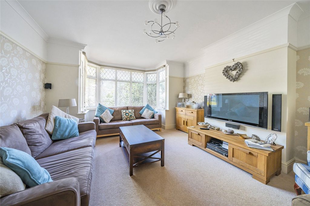 Property photo 3 of 26 Picture No. 02