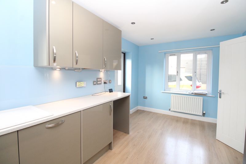 Property photo 2 of 10 Photo 21