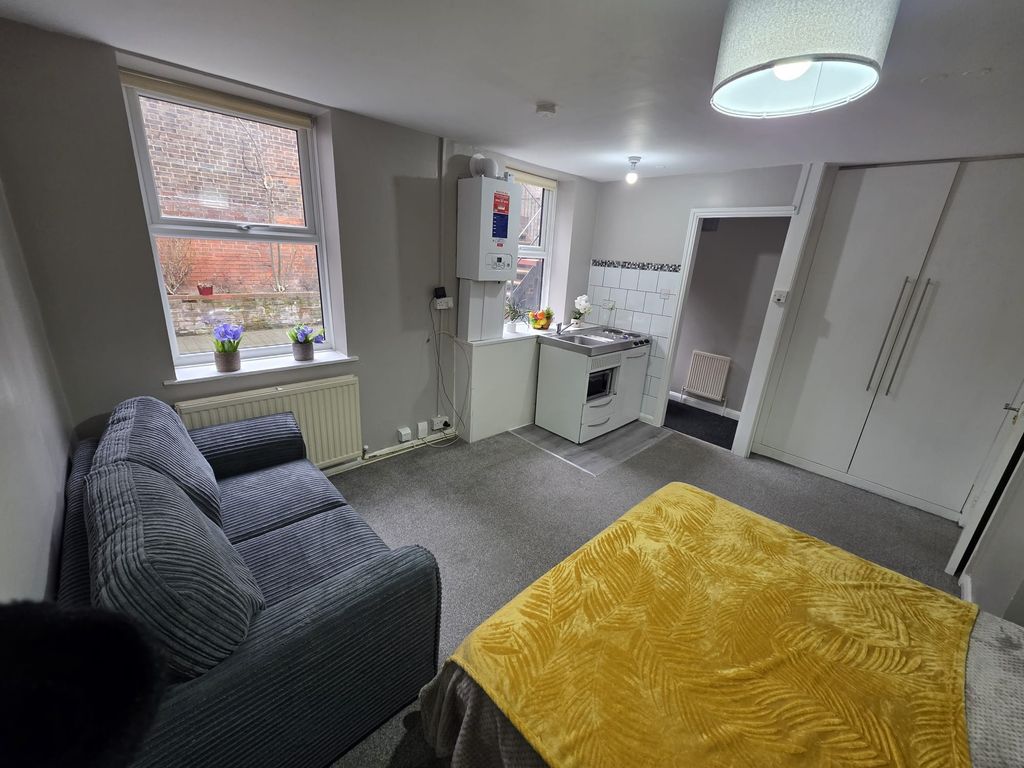 Property photo 3 of 4