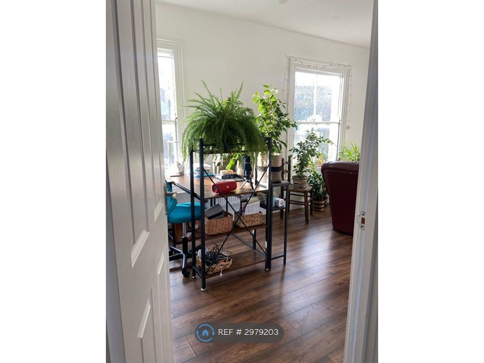 Property photo 3 of 20 Reception Room - Photo Taken In Mar 2025