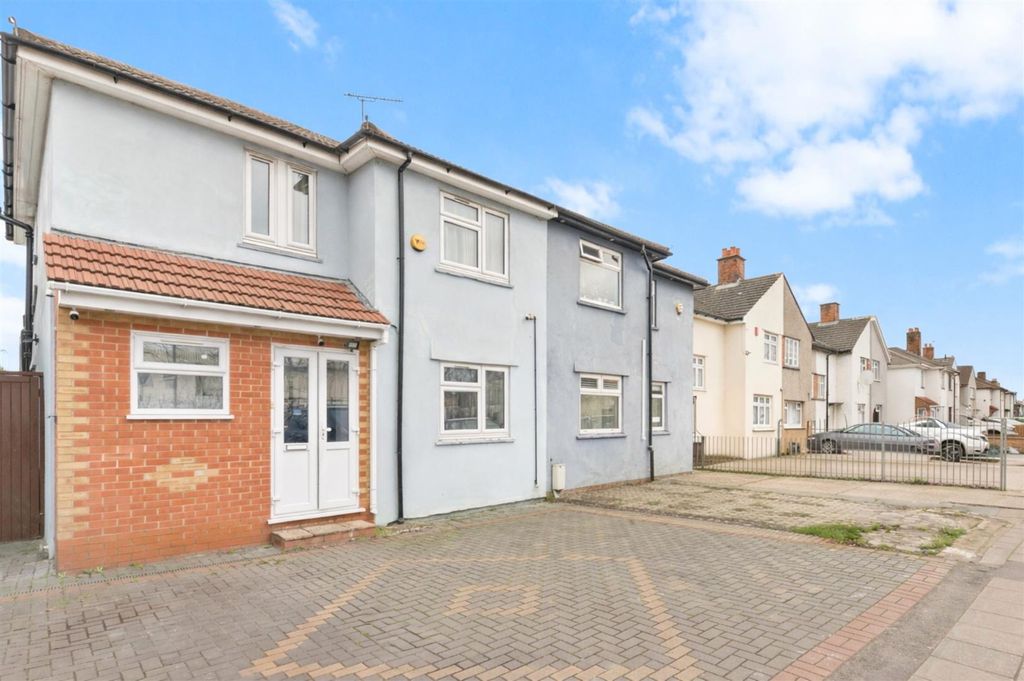 Property photo 1 of 20