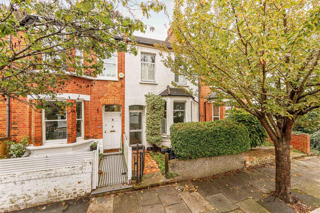 Property photo 1 of 5