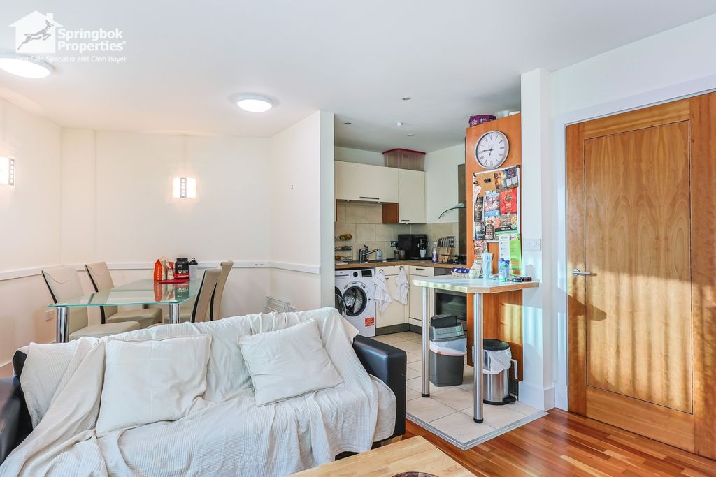 Property photo 3 of 15 Image 2