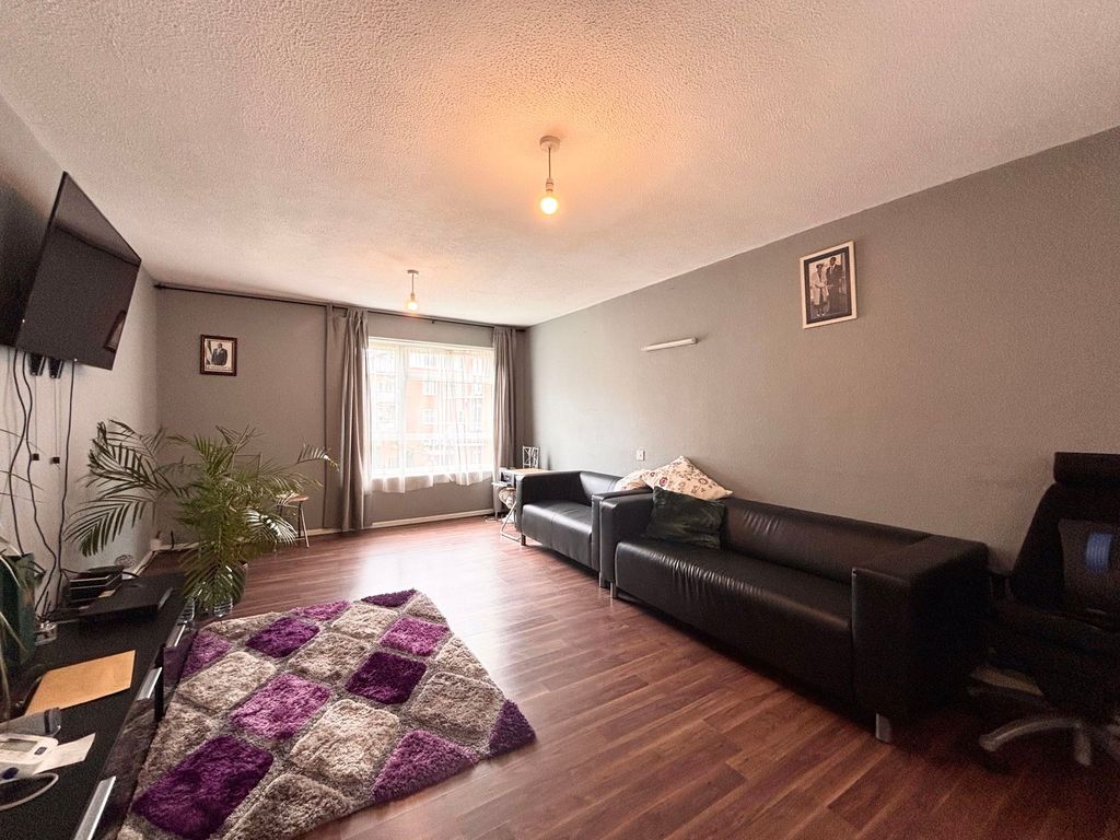 Property photo 3 of 11 Reception Room