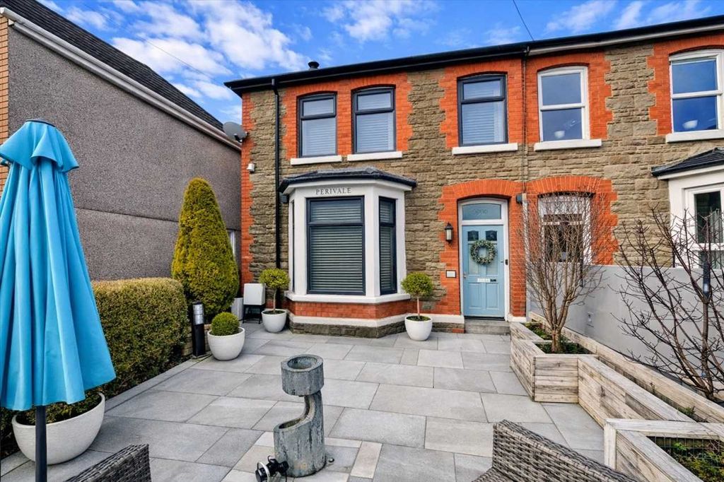 Property photo 1 of 33 Main Picture