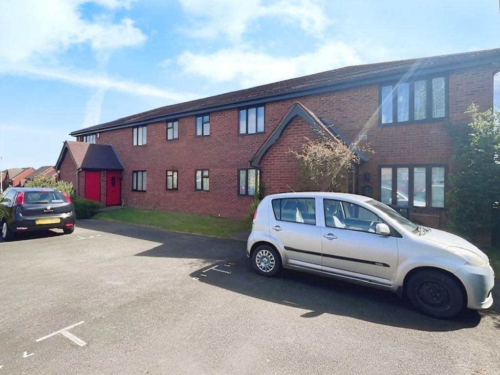 Property photo 1 of 9 External 1.Jpg