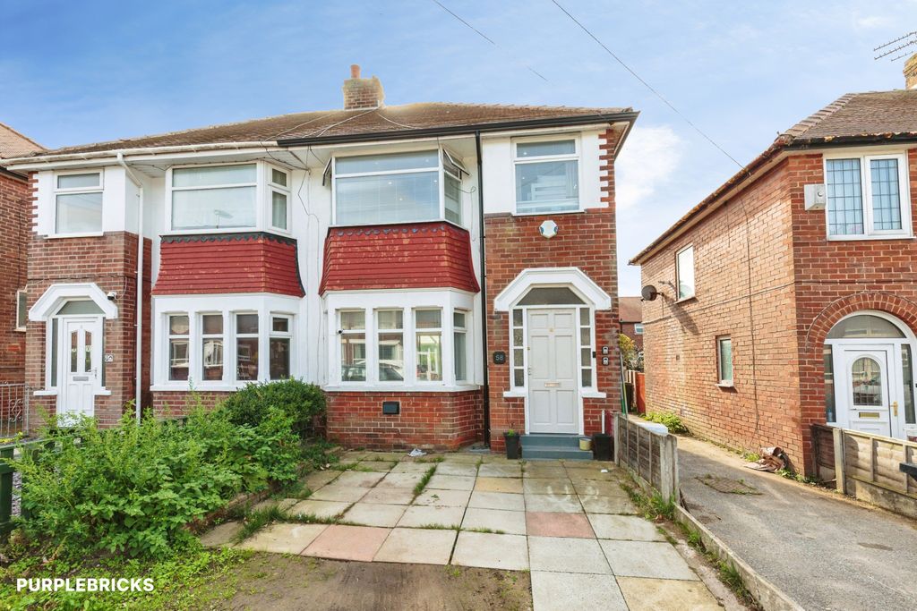 Property photo 1 of 14