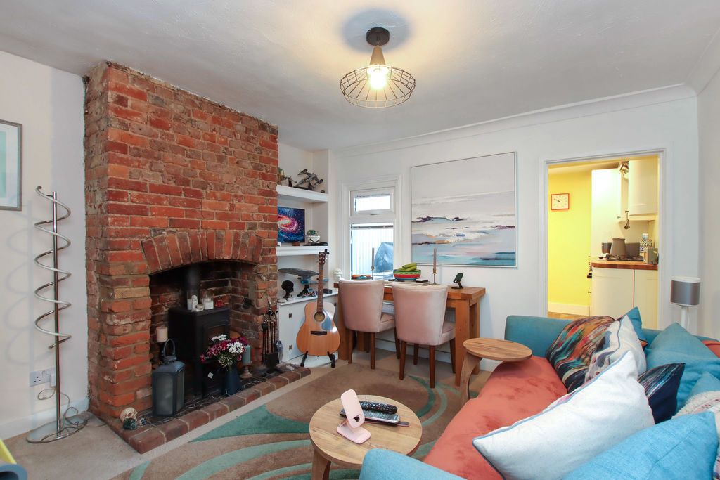 Property photo 3 of 15 Photo 11