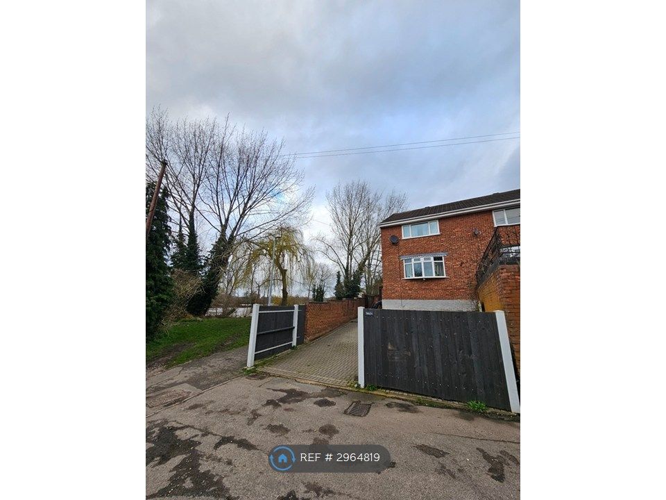 Property photo 3 of 8