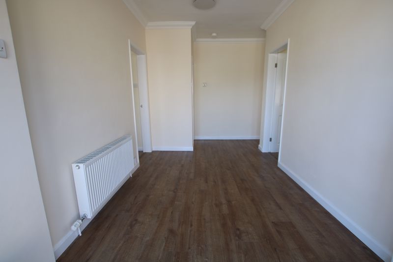 Property photo 3 of 40 Photo 47