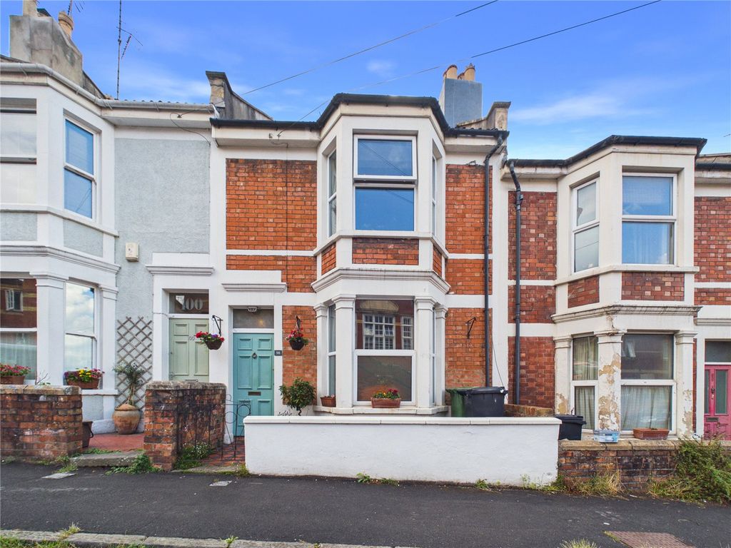 Property photo 2 of 38 Picture No. 94