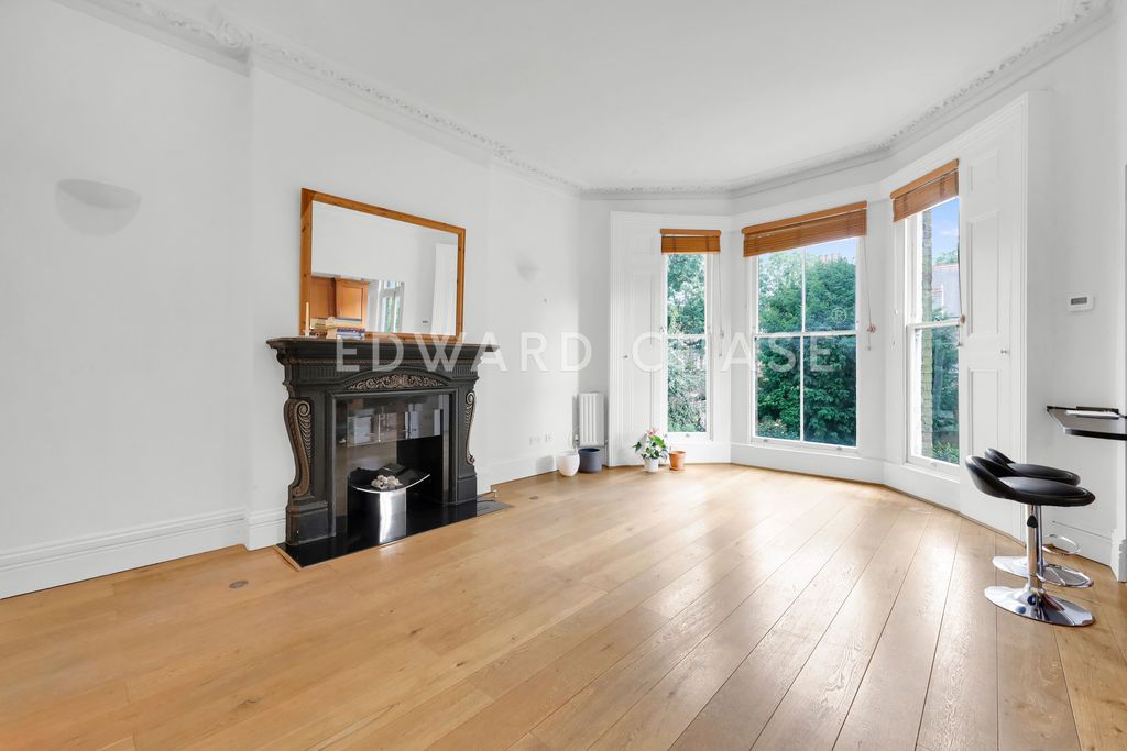 Property photo 2 of 23 Photo 17