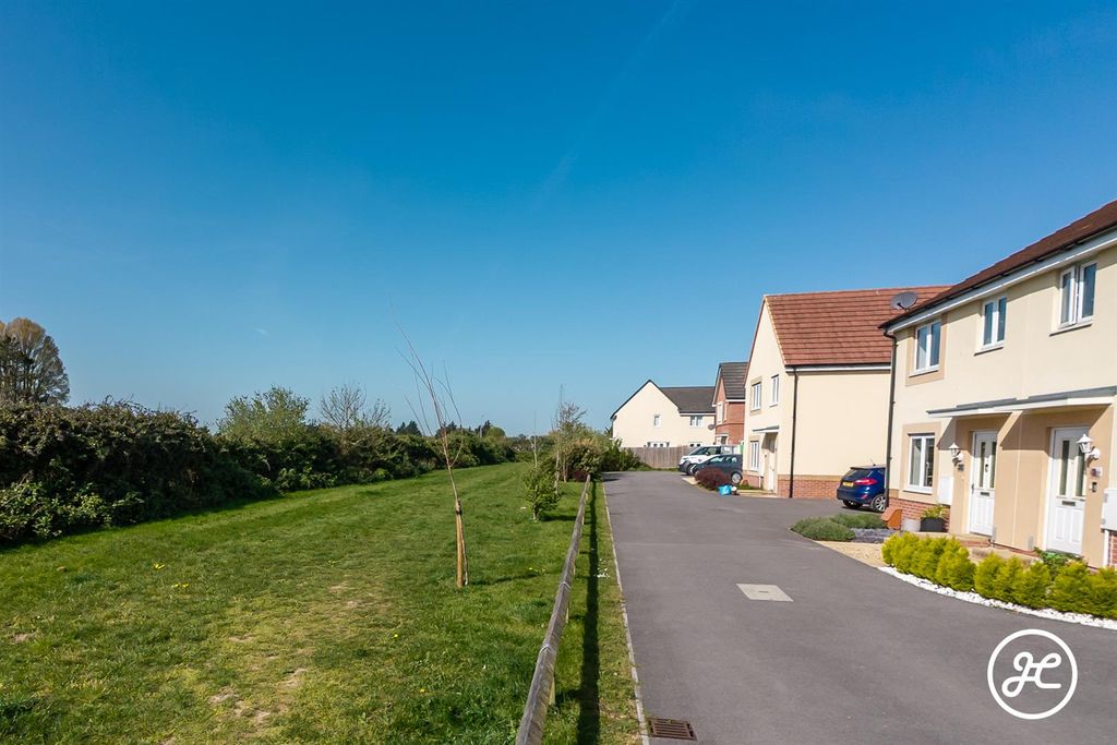 Property photo 2 of 23 Dji_20260408105316_0037_D.Jpg