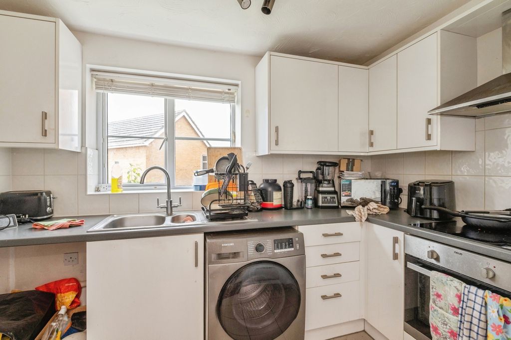 Property photo 3 of 15 Pbox-Img.Jpg