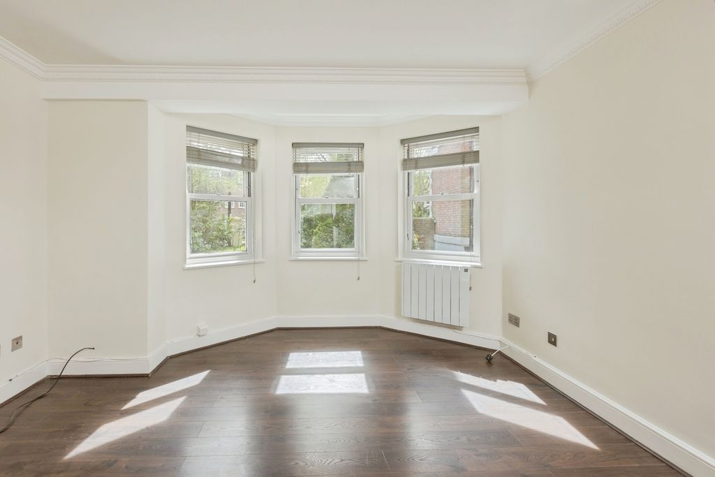 Property photo 3 of 15 Pbox-Img.Jpg