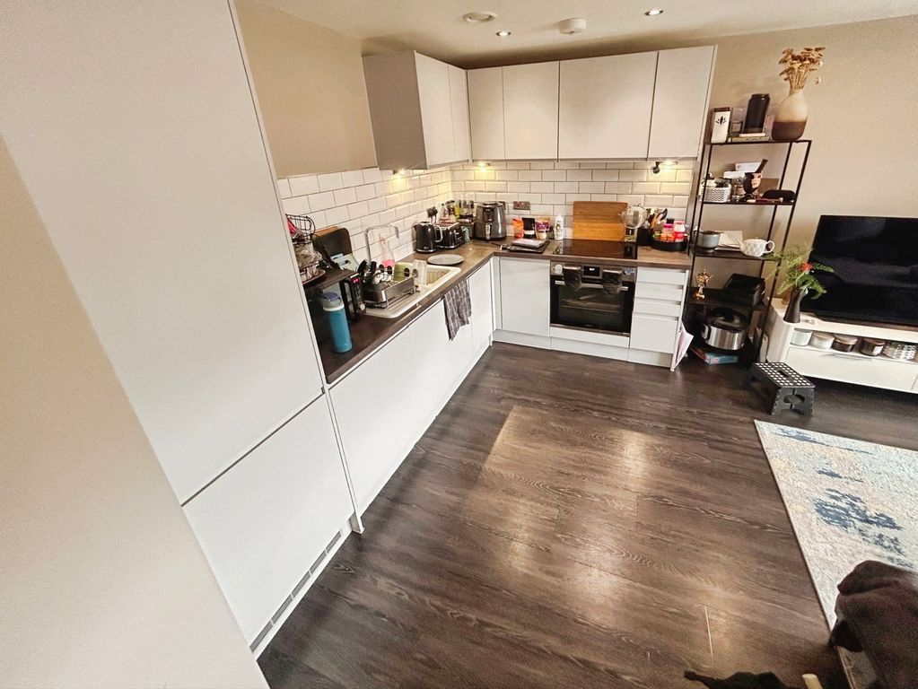 Property photo 2 of 15 Pbox-Img.Jpg
