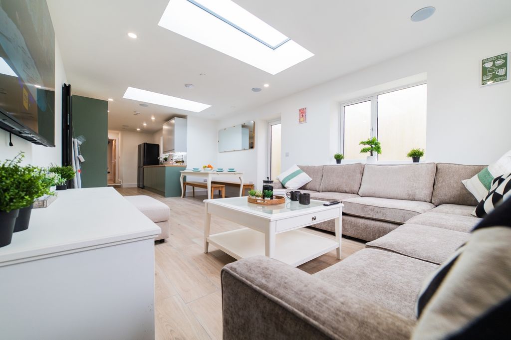 Property photo 1 of 37 Another Student Property From Award-Winning Cps Ho