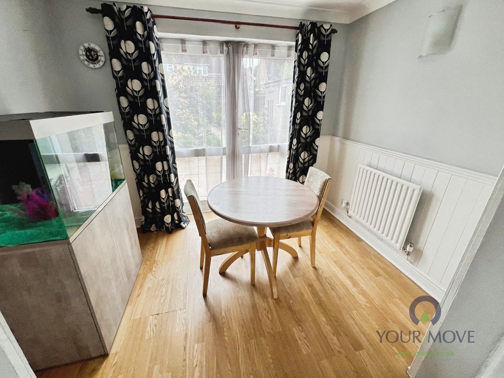 Property photo 3 of 12 Dining Area