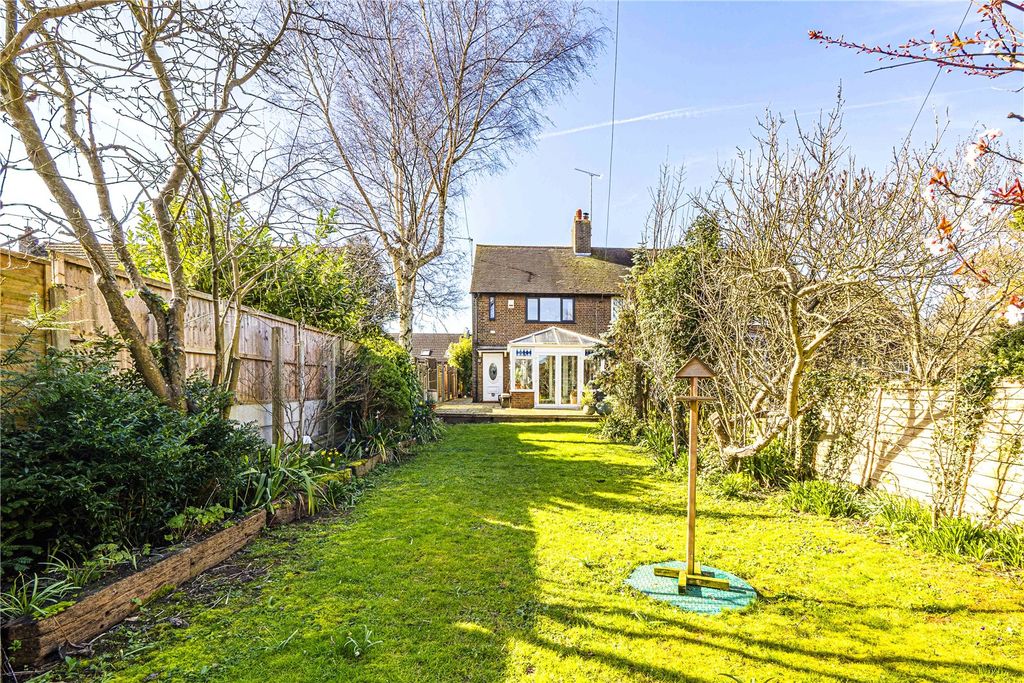 Property photo 1 of 29 Picture No. 20