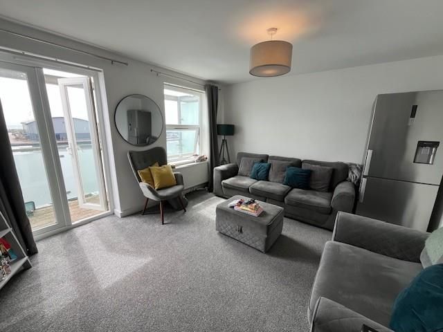 Property photo 2 of 8 6.Jpg
