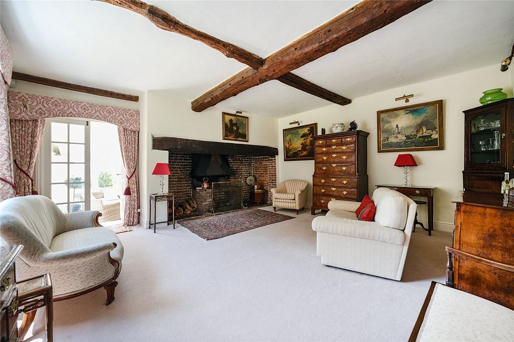 Property photo 3 of 18 Drawing Room