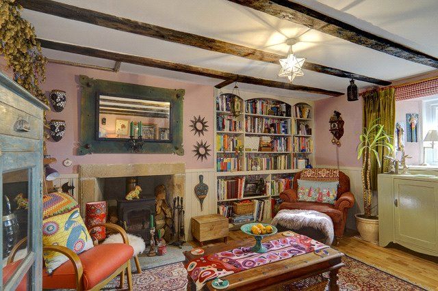 Property photo 3 of 11 Sitting Room
