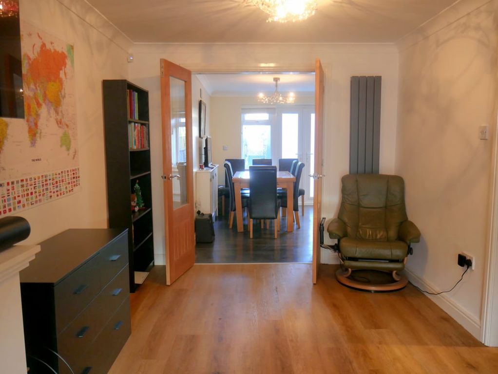 Property photo 3 of 26