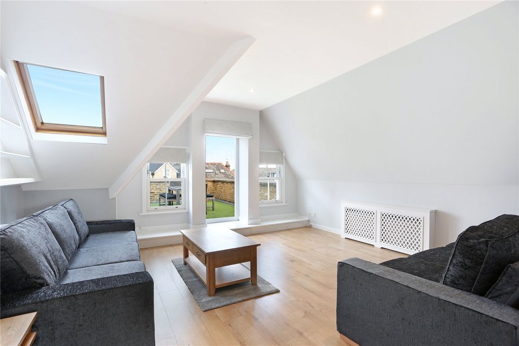 Property photo 1 of 10 Picture No. 01