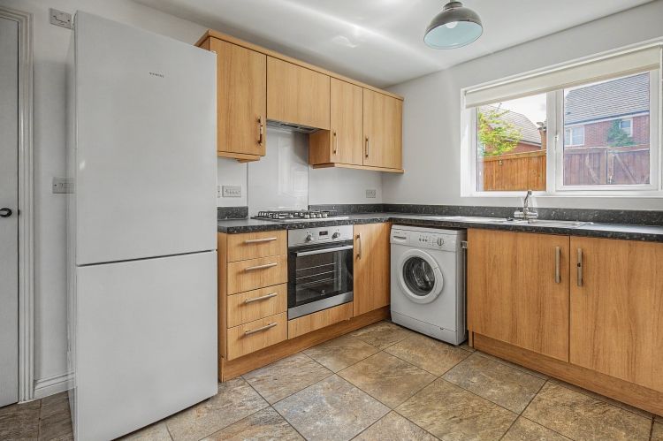 Property photo 3 of 9 329003