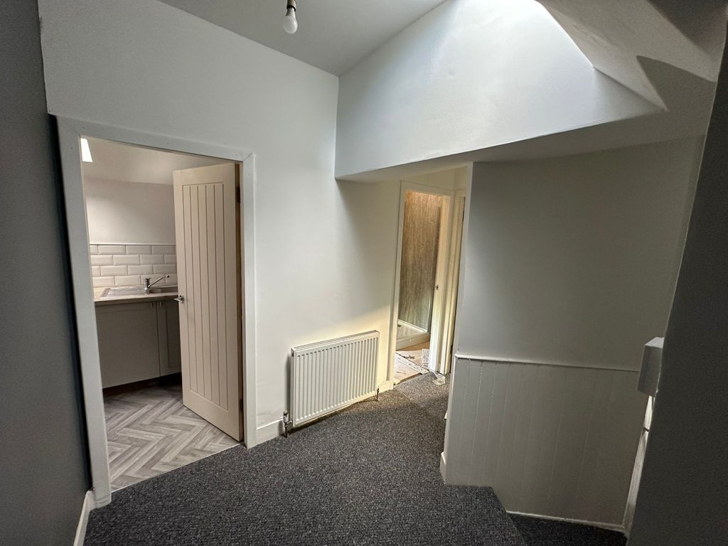 Additional image 9 of 3 bed flat to rent7 West High Street Crieff PH7