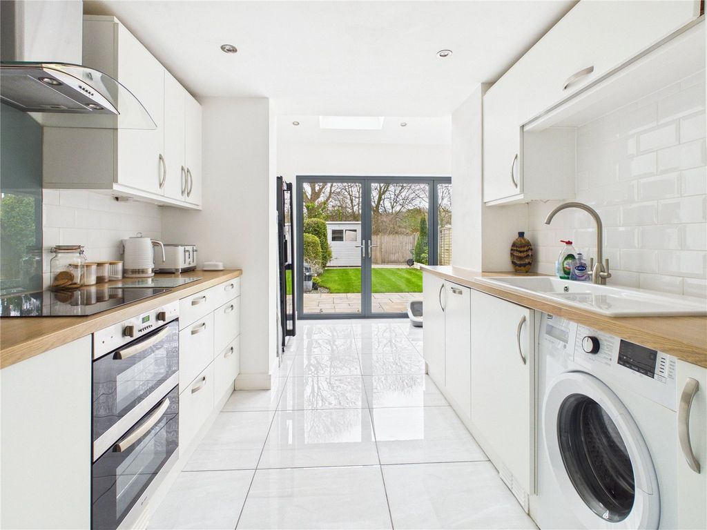 Property photo 3 of 30 Picture No. 19