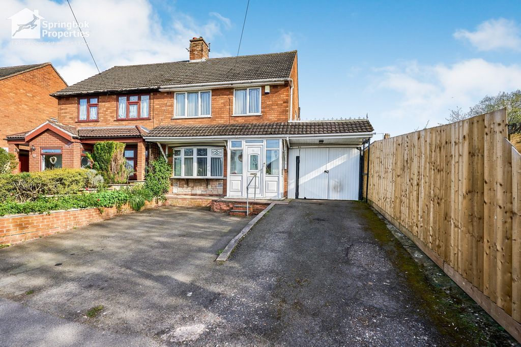 Property photo 1 of 18 Front View