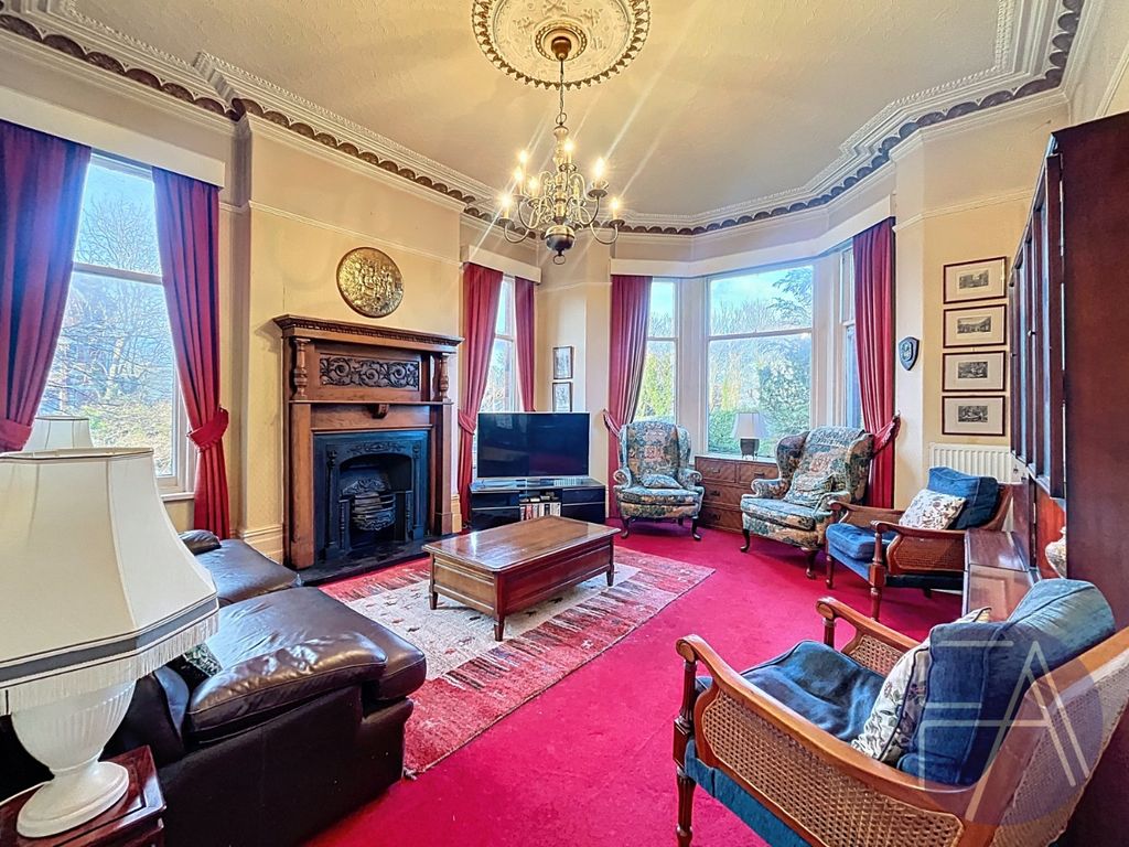 Property photo 2 of 16 4569053