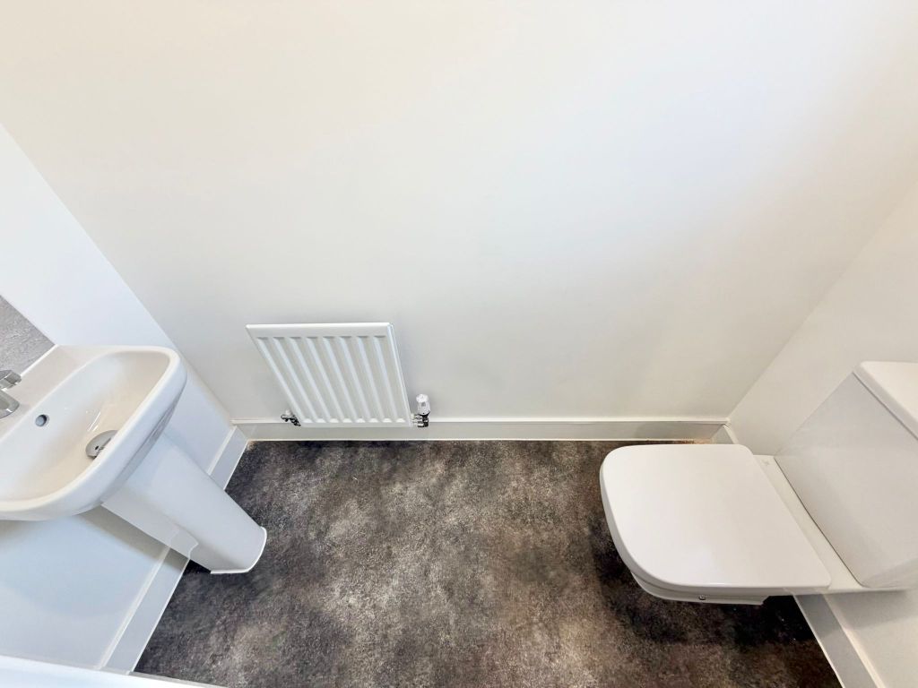 Property photo 3 of 16 6