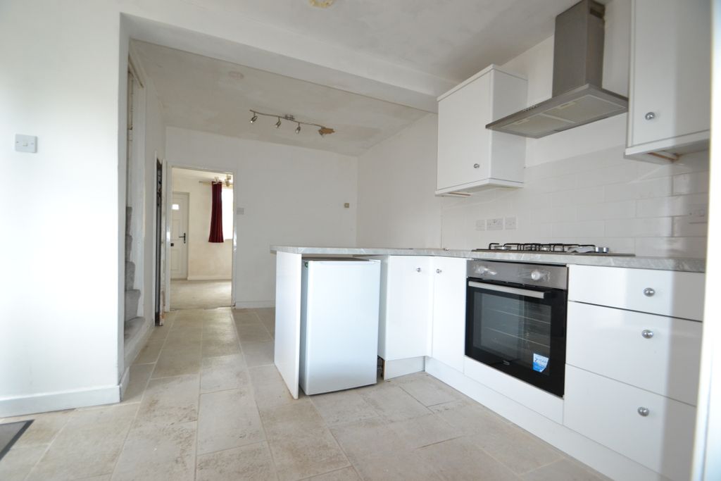 Property photo 3 of 13 Kitchen Diner