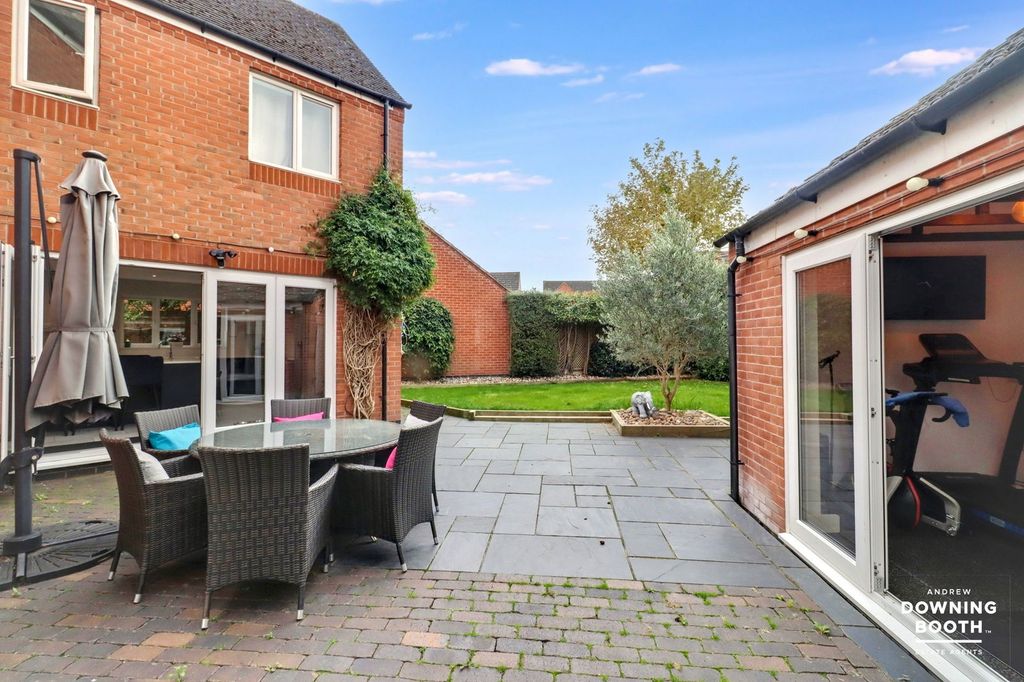 Additional image 34 of 4 bed detached house for saleNewbold Close, Lichfield WS13