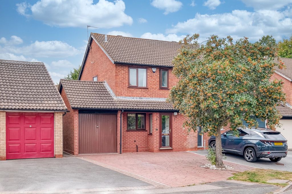 Property photo 1 of 13