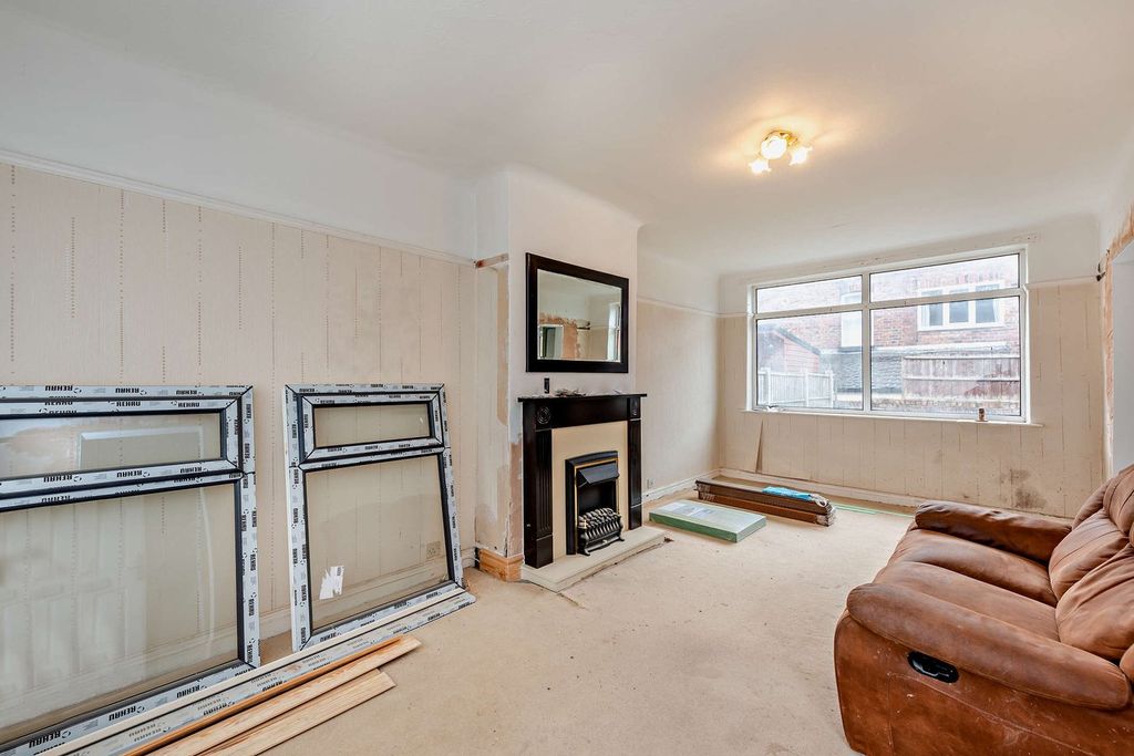 Property photo 3 of 21