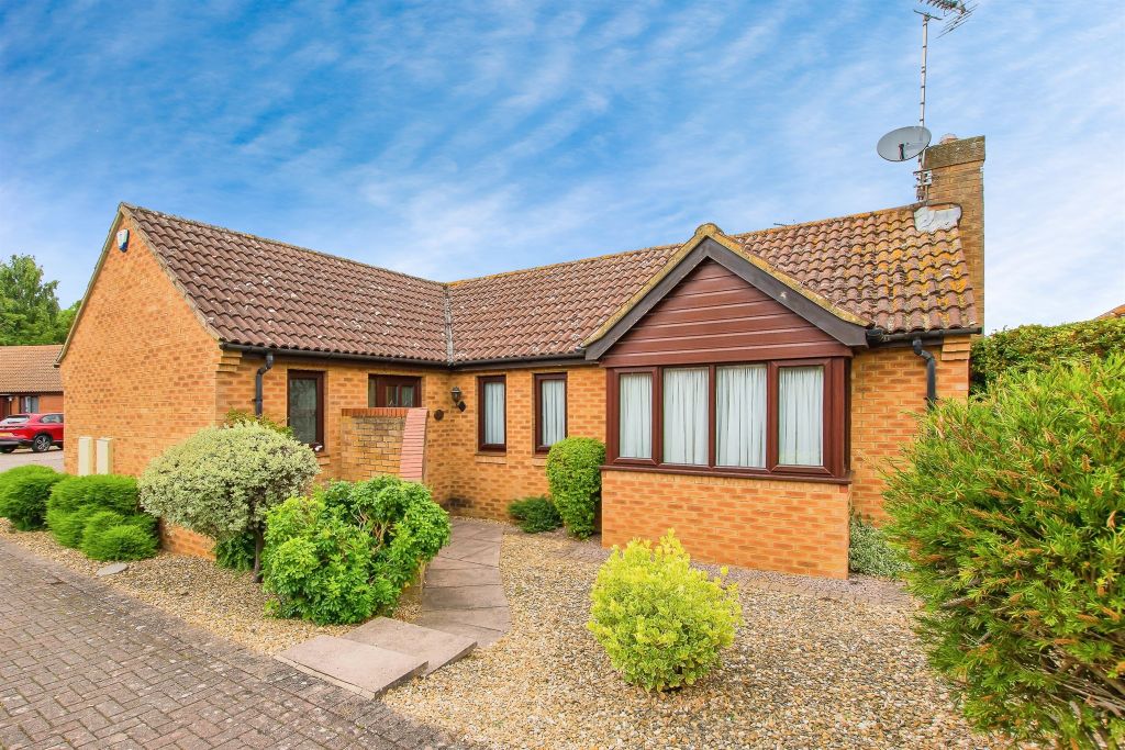 Property photo 1 of 30