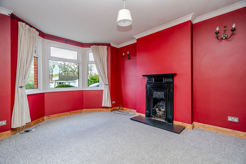 Property photo 3 of 17