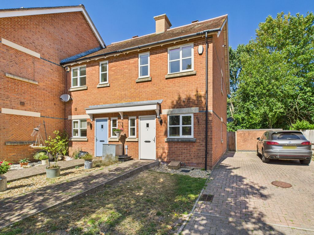 Property photo 1 of 8 2 Bedroom End Terraced House For Sale In The Heart Of Knowle Village
