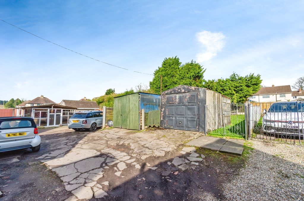 Property photo 2 of 15