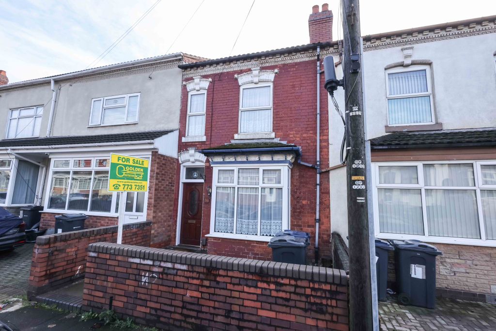 Property photo 2 of 20