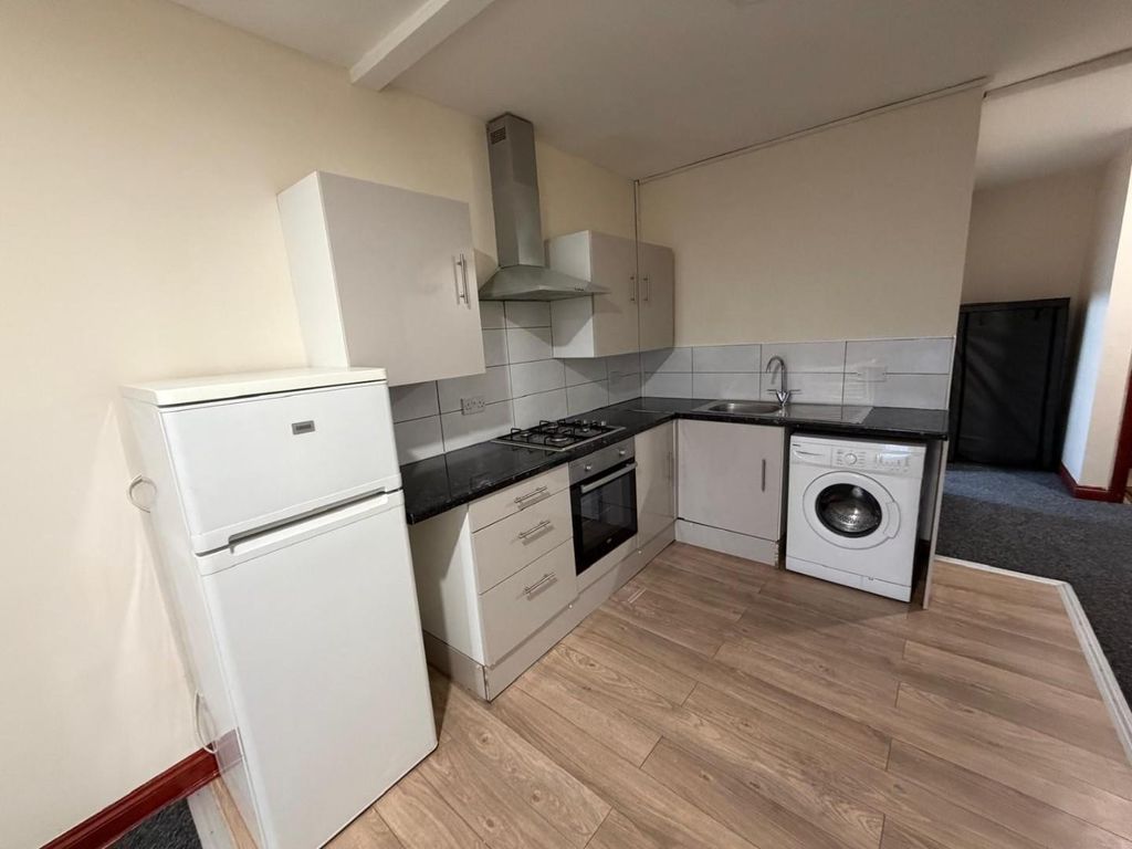 Property photo 3 of 6 3.Jpg