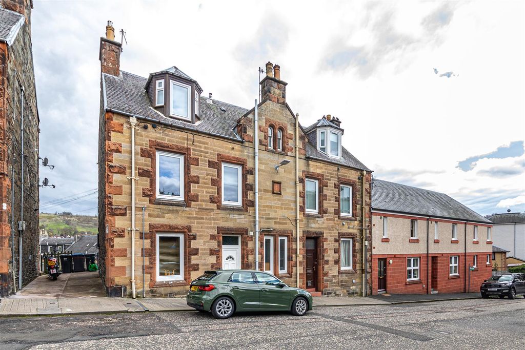 Property photo 2 of 22 72 Thistle Street Galashiels 01.Jpg