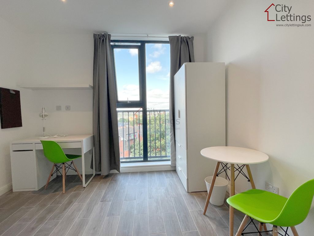 Property photo 2 of 7